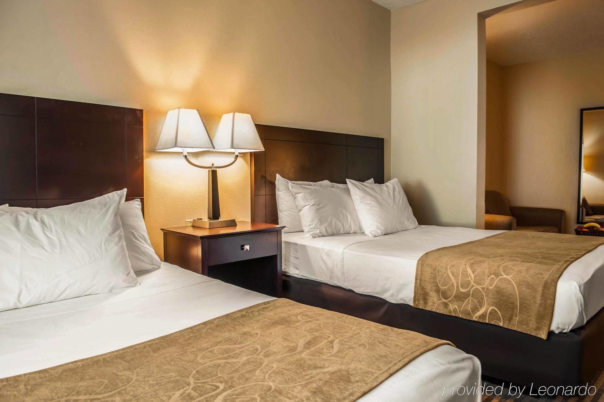 คอมฟอร์ต สวีท ลาฟาแยต ยูนิเวอร์ซิตี้ แอเรีย Hotel ภายนอก รูปภาพ