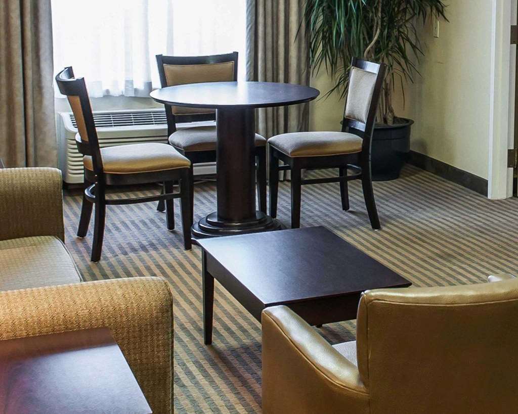 คอมฟอร์ต สวีท ลาฟาแยต ยูนิเวอร์ซิตี้ แอเรีย Hotel ห้อง รูปภาพ